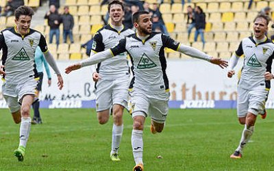 Alemannia Aachen bleibt oben dran