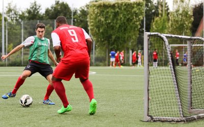 Trainingstipps für Junioren: So klappt es mit dem fintenreichen Dribbling