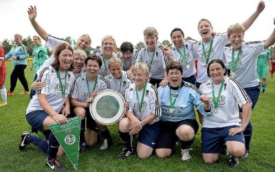 Triumph der SG Preußen Borghorst: Stegemann-Team gewinnt DFB-Ü35 Cup
