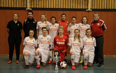 Westdeutsche Hallenmeisterschaft: C-Juniorinnen des 1. FC Köln holen erneut den Turniersieg